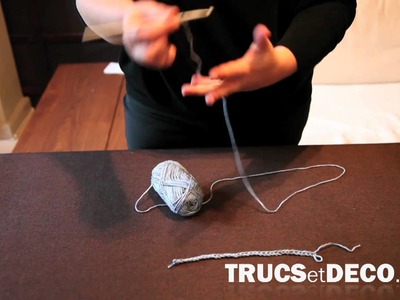 Chainette en crochet - Tutoriel par trucsetdeco.com