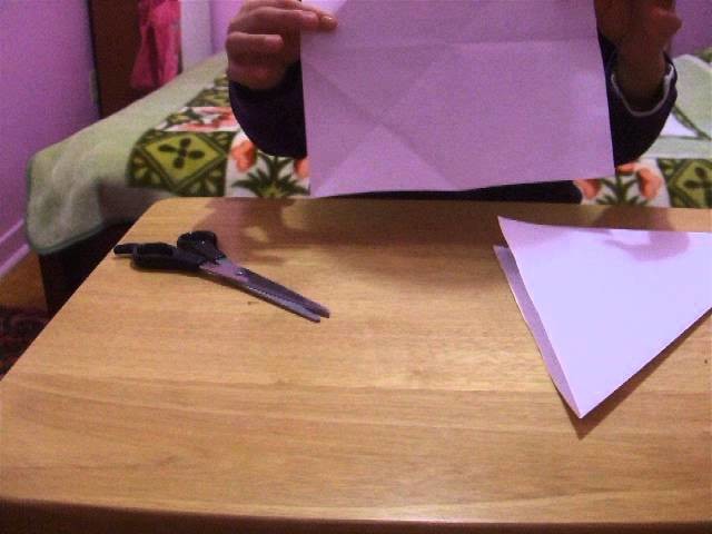 Comment faire un marque-page en Origami ?