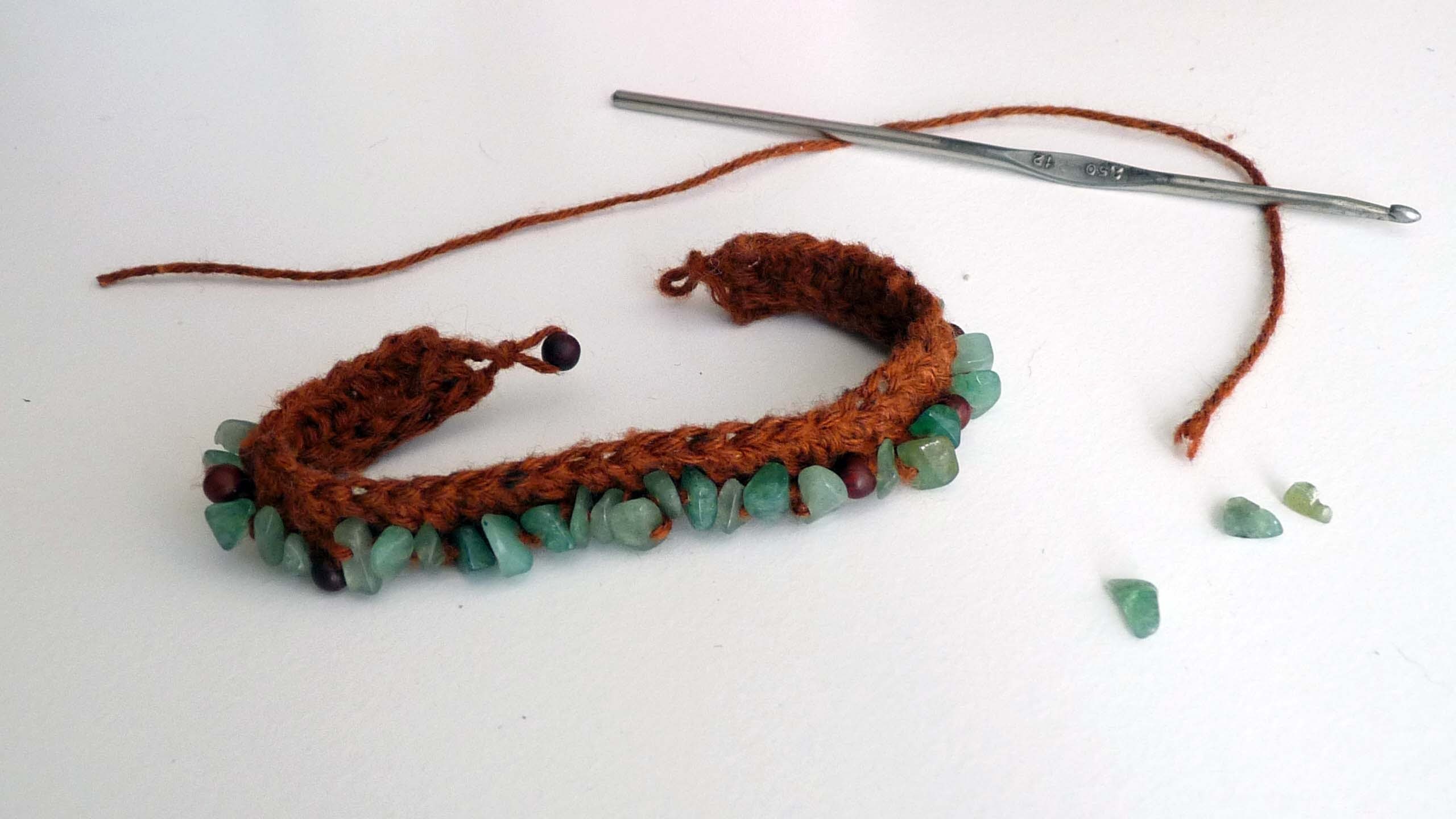 DIY - Bracelet original en crochet et en perles