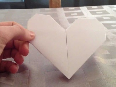 Faire un coeur en origami - Coeur en papier