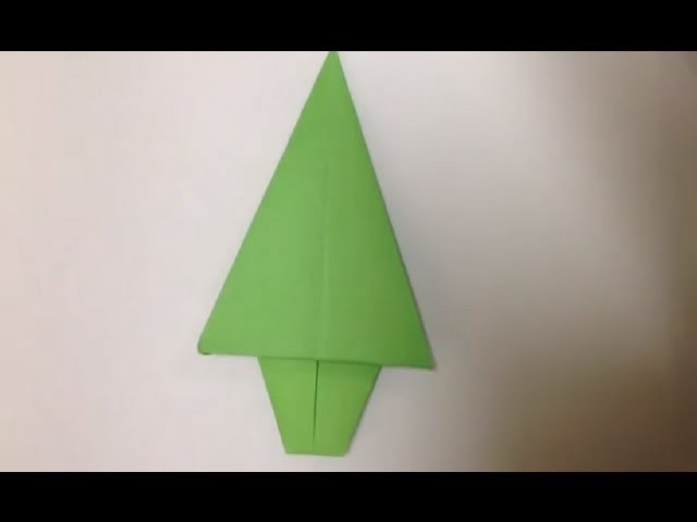 Faire un sapin en origami - Décoration de Noël