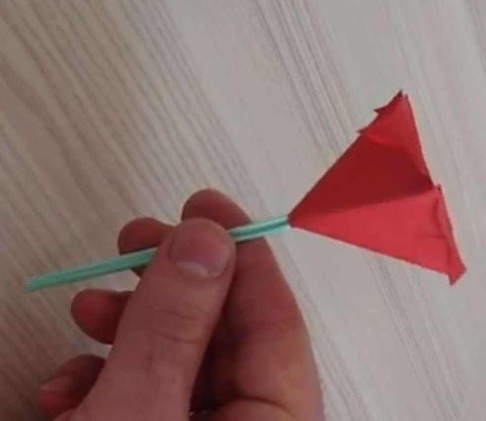 Faire une fleur en papier - Origami fleur avec tige