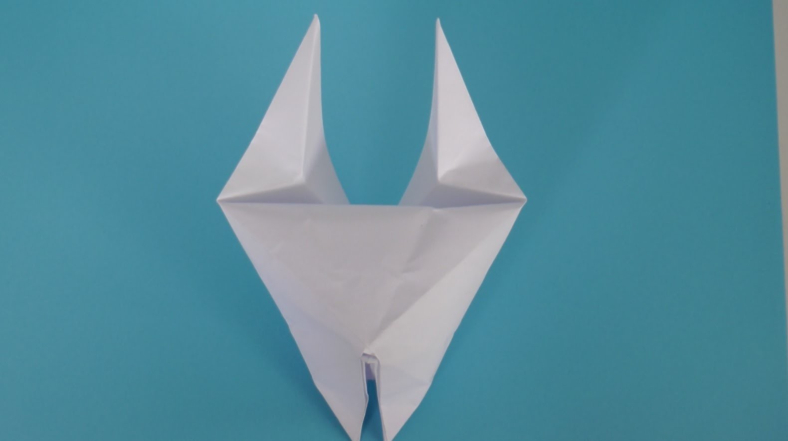 Origami : Comment faire une tête de chat gonflable en papier