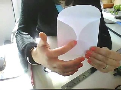 Tutoriel Scrapbooking :  créer une enveloppe fleur