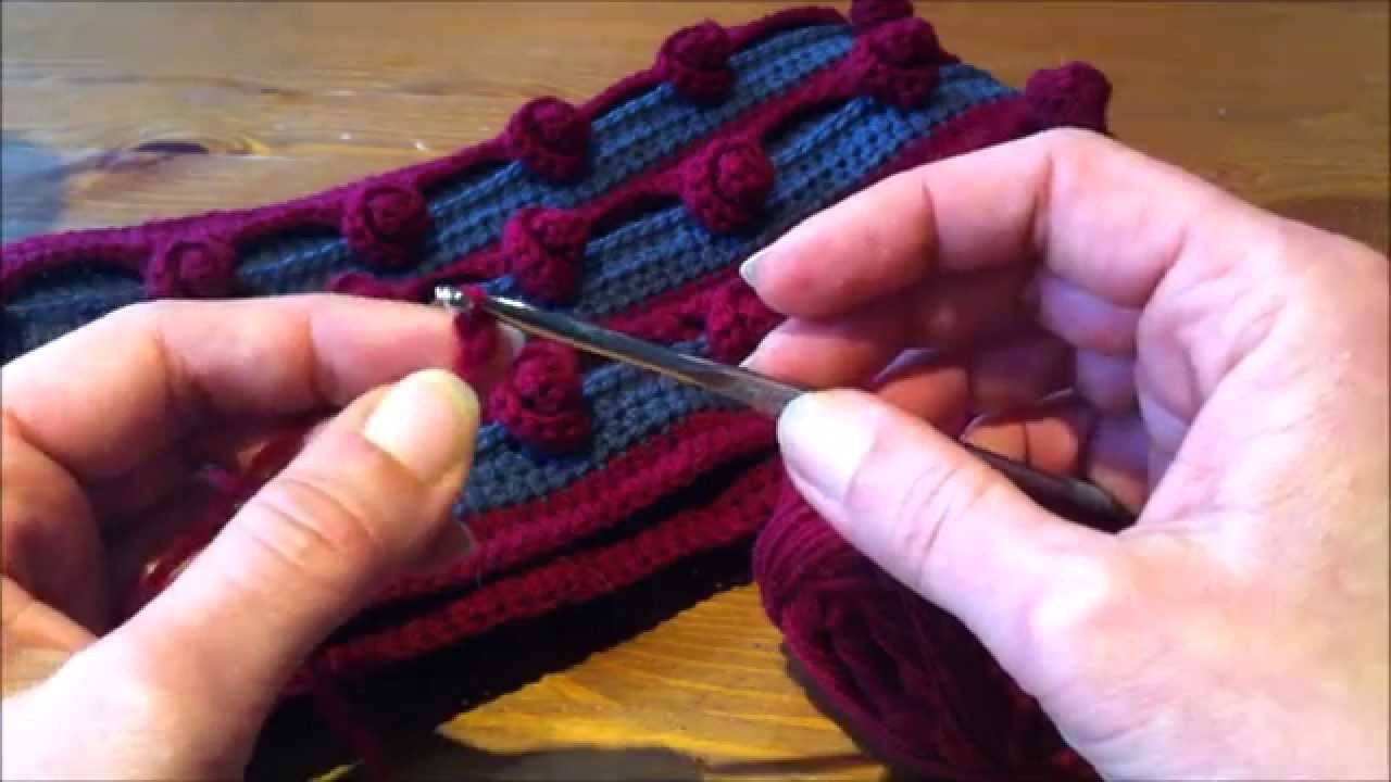 Tutoriel crochet : comment faire une écharpe tube avec des petites roses