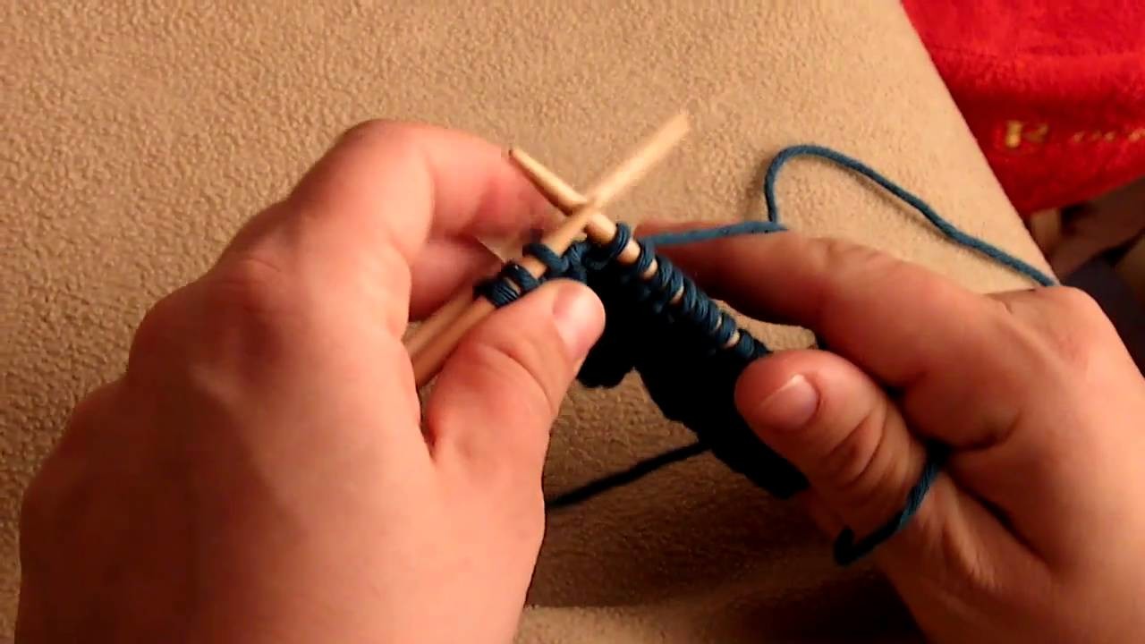 Apprendre à tricoter : torsade, 2 mailles croisées vers la droite