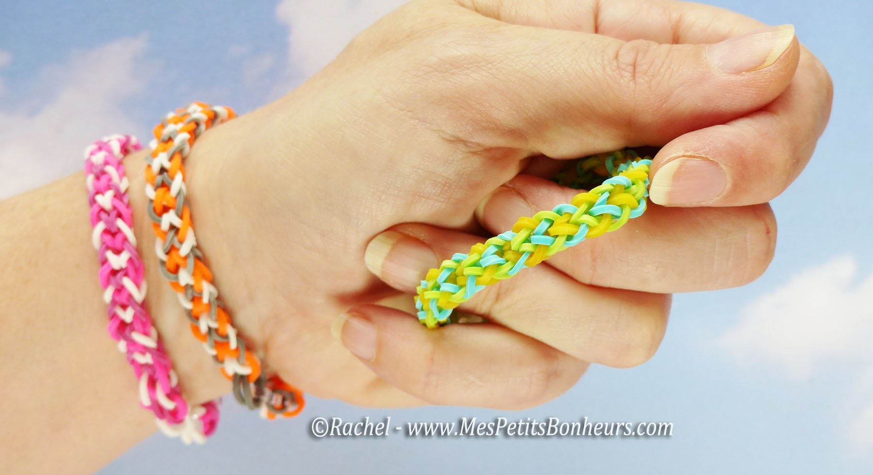 Bracelets brésiliens en élastiques à faire avec les doigts - Facile