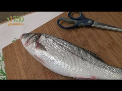 Découper un poisson facilement - 750 Grammes