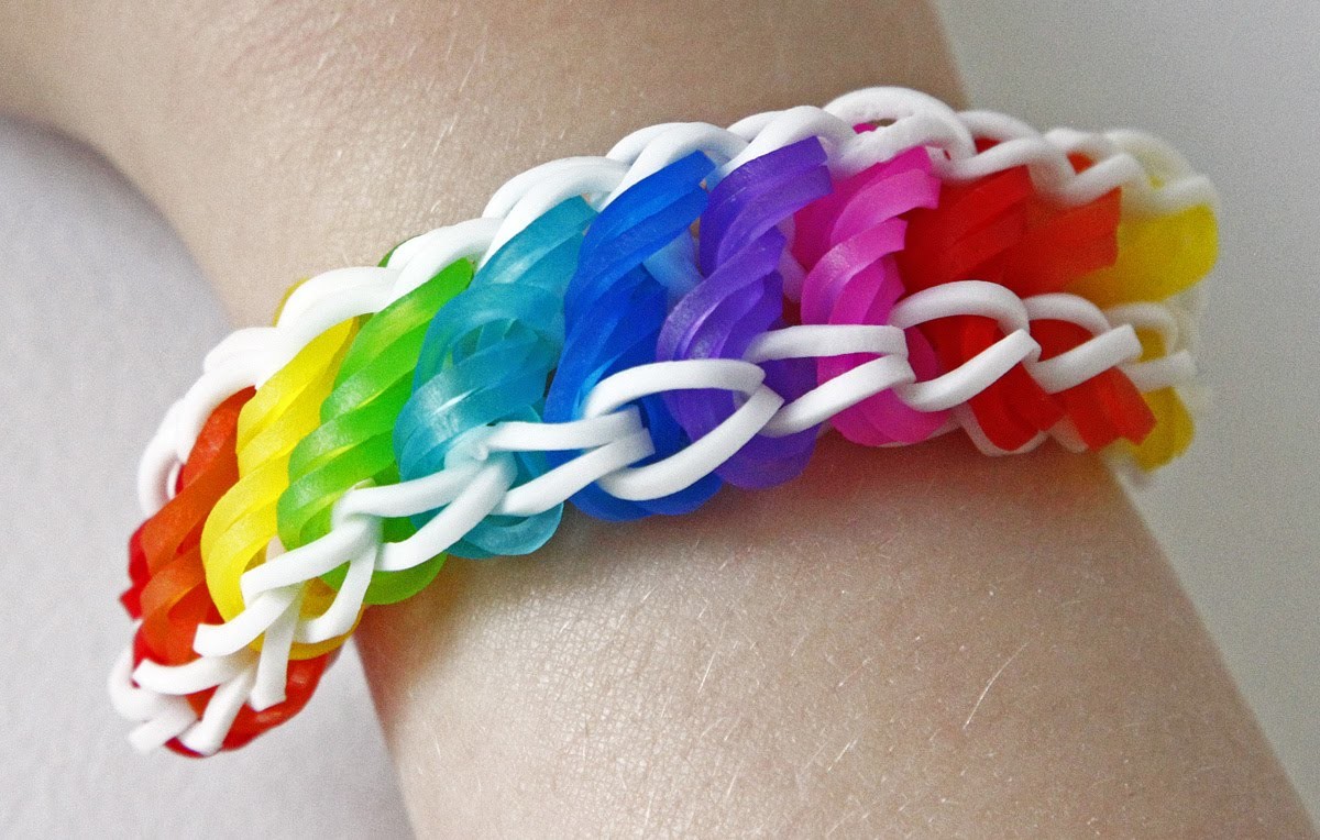 TUTO : bracelet élastique torsadé rotini arc en ciel - Rainbow Loom (en Français)