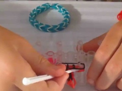 Tutoriel n°1 : Faire un Rainbow Loom basique à deux couleurs