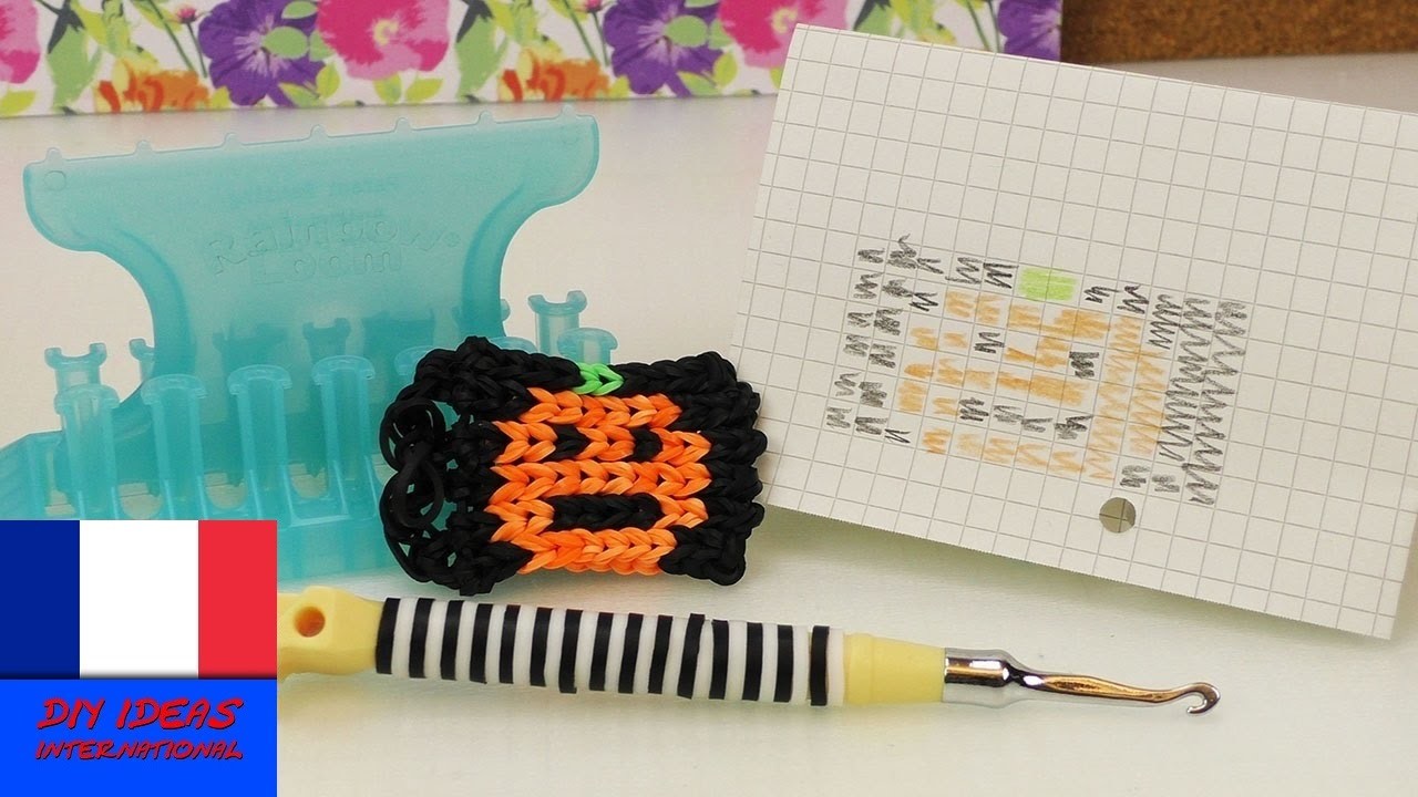 Potiron d'Halloween en loom. Loom alpha multicolore. Porte-clés rigolo