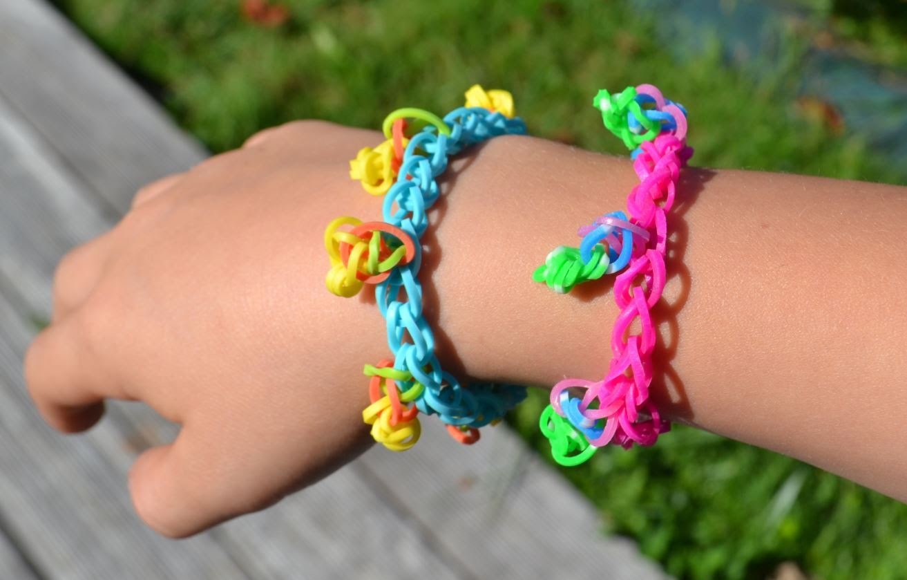 Bracelet rainbow loom en francais - modèle à pétales - tuto DIY