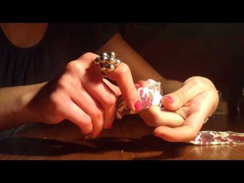 How to make un bracelet avec une bouteille en plastique ?
