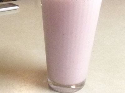 Recette de délicieux milk-shake à la fraise  - DIY Cuisine - Guidecentral