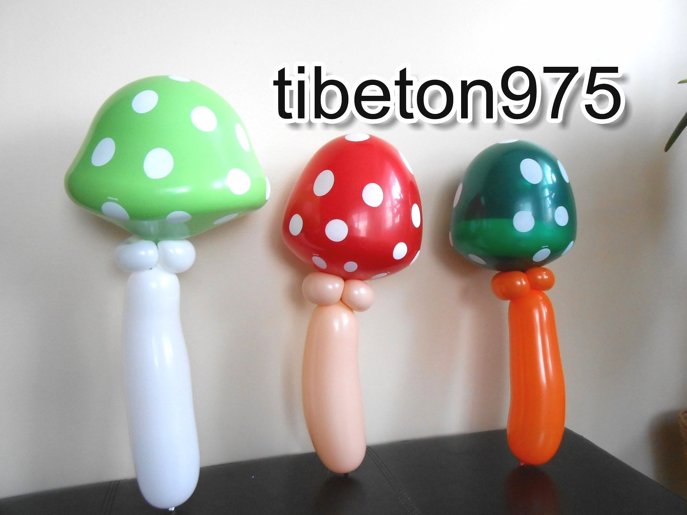 N° 89 " Les Champignons" Mushroom's balloon tutorial" Seta globo