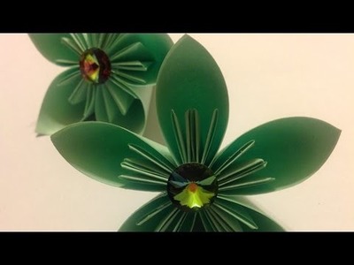 Fabriquez des fleurs en papier facilement - DIY Arts créatifs - Guidecentral