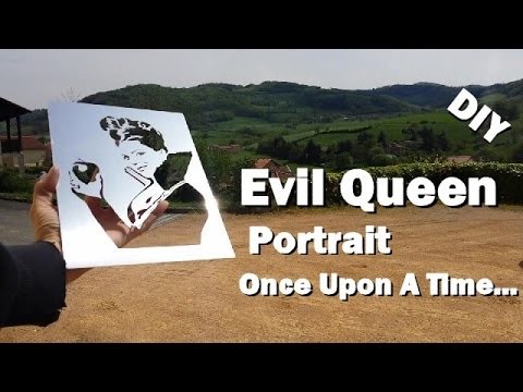 Lana Parrilla,  Portrait of the Evil Queen  DIY