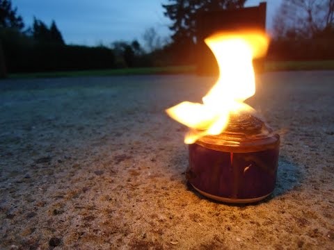 TUTO. DIY Fabriquer une boîte à feu. bougie de survie