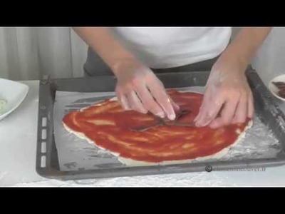 Pizza sans gluten aux anchois et aux olives noires de Clementine Oliver sur clementineoliver.fr