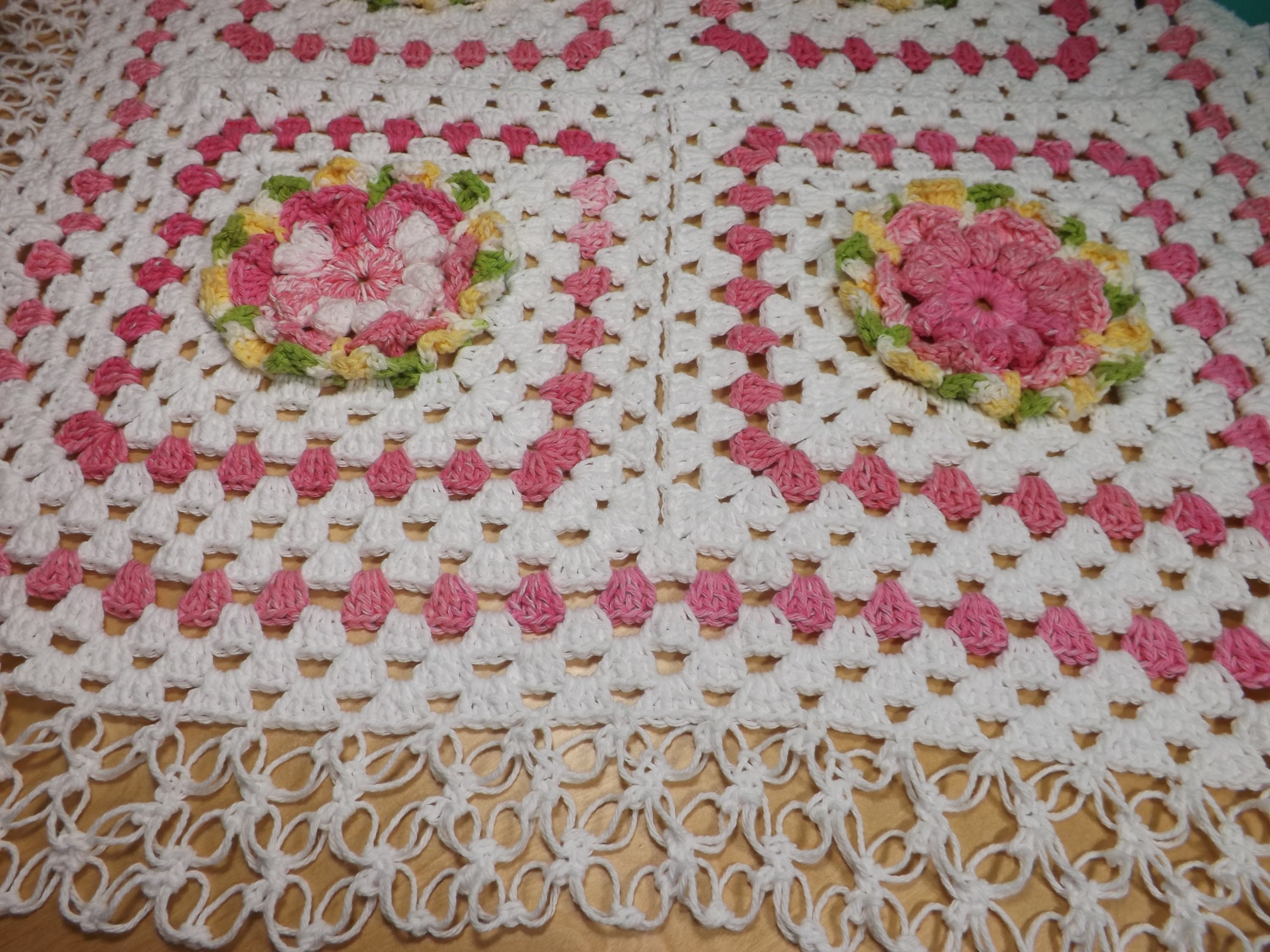 Crochet colcha de cuadrados o granny squares para bebé parte 2 - con Ruby Stedman