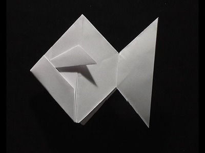 Origami pliage papier poisson rouge