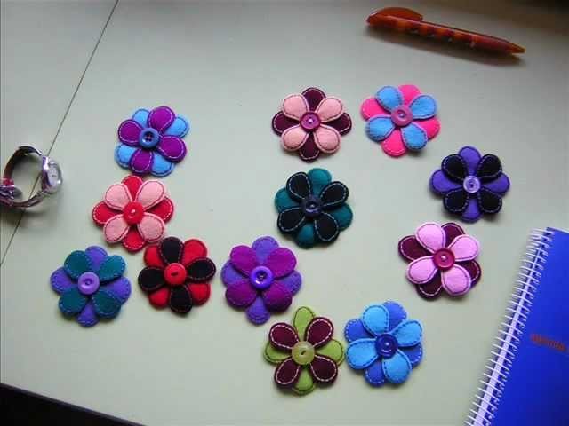 . Flores de fieltro. 