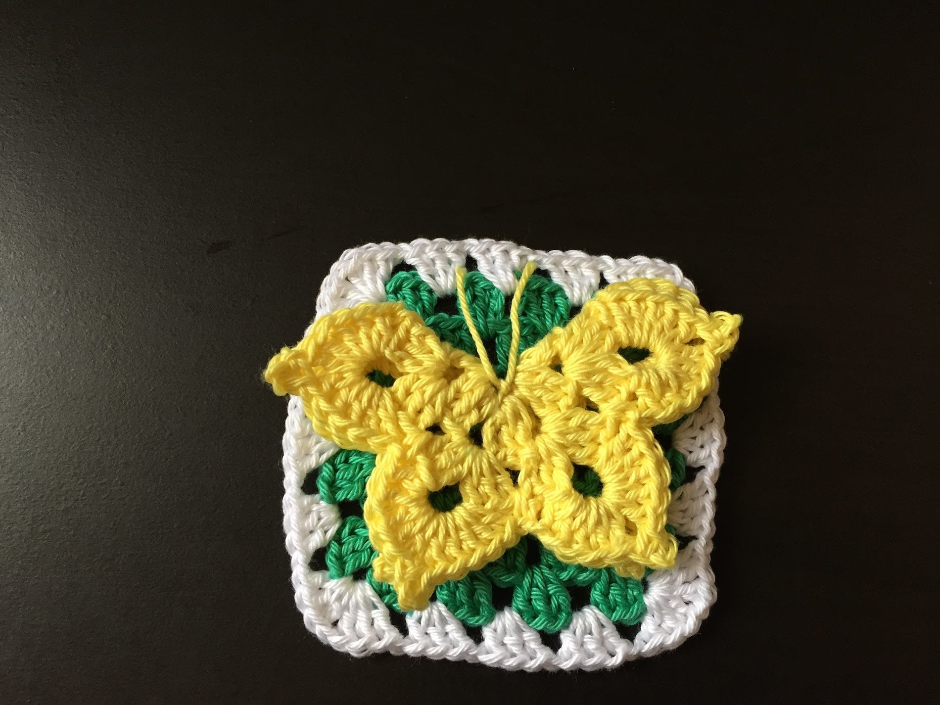 Tuto crochet Square Papillon