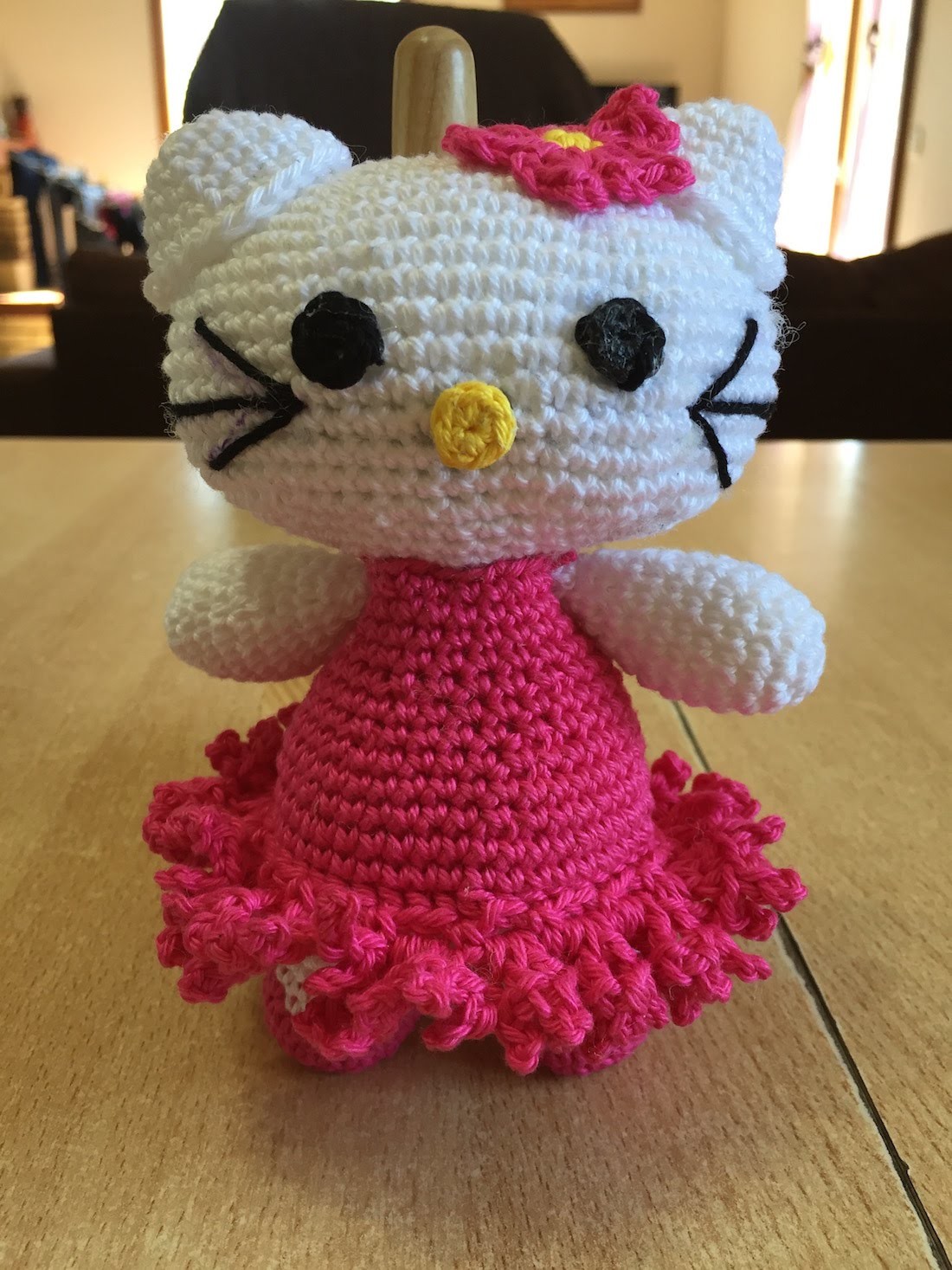 Tuto Hello kitty spécial gaucher au crochet 1.2