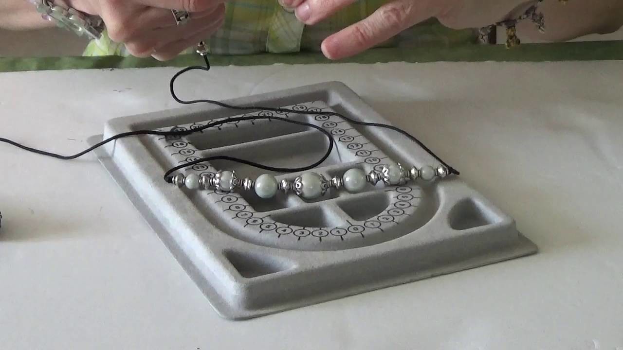 DIY collier perles magiques blanc shamballa