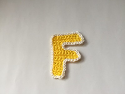 Tuto lettre F au crochet spécial gaucher