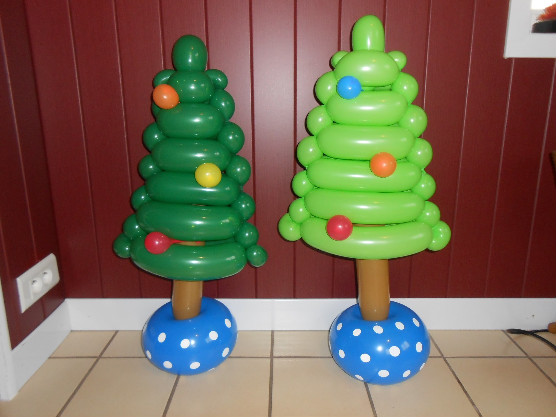 N° 87 "Le Sapin de Noël"  Christmas Tree balloon tutorial ,globo