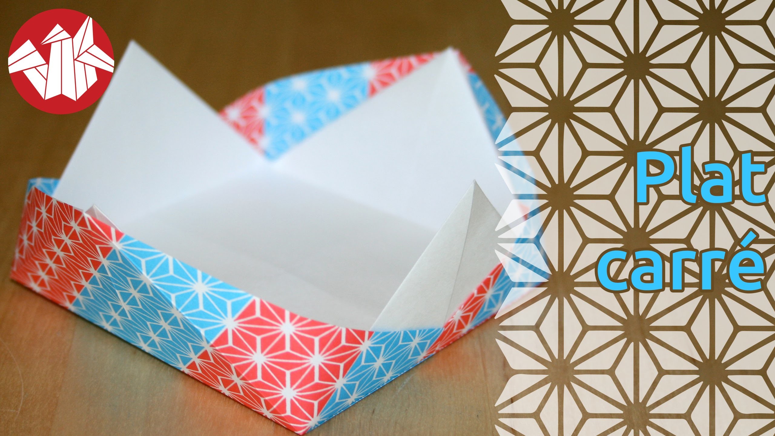 Origami - Plat carré de Tomoko Fuse - Square Dish [Senbazuru]