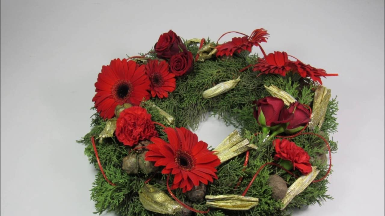 2016 - DIY. Tutoriel couronne (rouge) de Noël - Carrément Fleurs