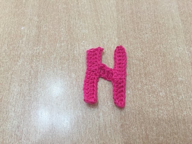 Tuto lettre H au crochet spécial gaucher