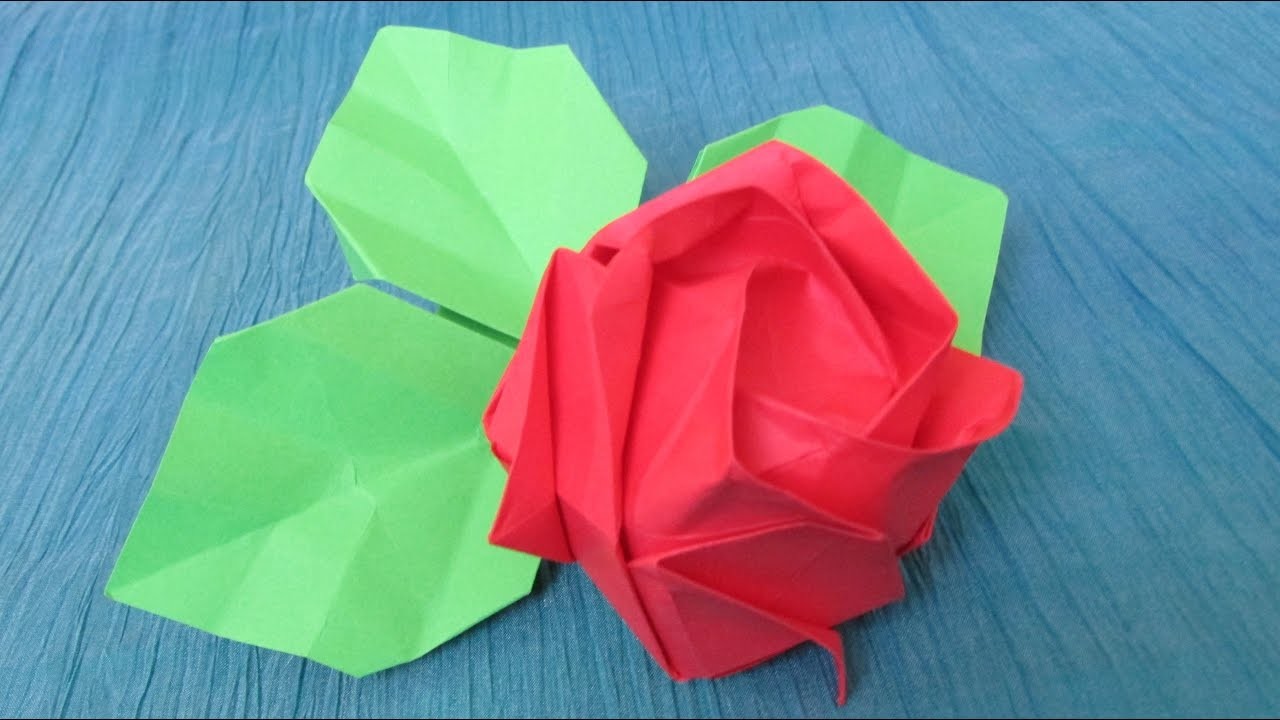 Origami : Rose avec feuilles pour Nastenka