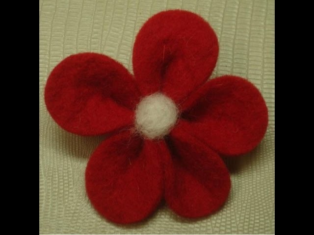 Comment faire une fleur a 5 pétales en fimo ?