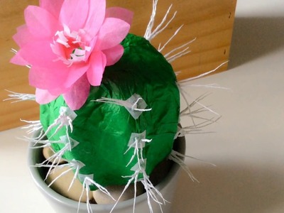 DIY: fleur de cactus en papier.  DIY: paper cactus flower.
