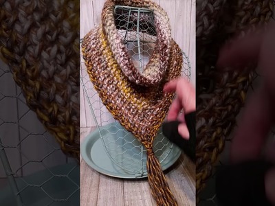Crochet triangle cowl scarf technique  no pattern