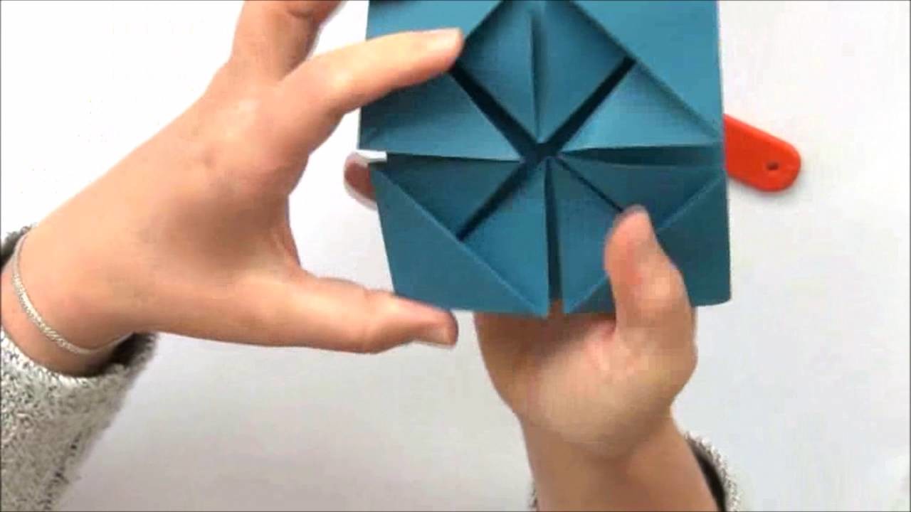 Comment faire une carte en origami ?