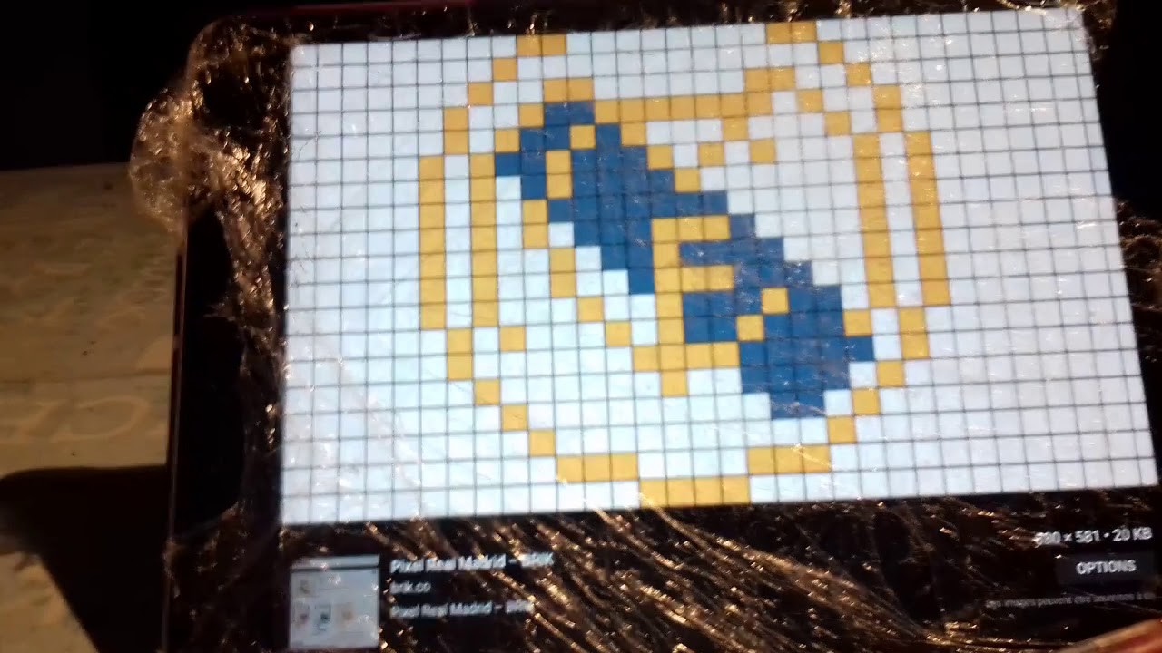 Pixel art réal Madrid  (cousine)