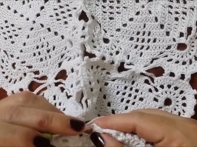 Crochet assemblage des pièces du chemin de table nappe