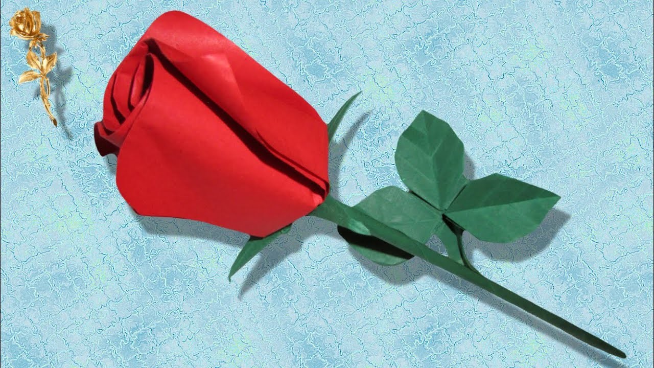 Origami : Rose facile semi-ouverte avec calice, feuille triplée et tige