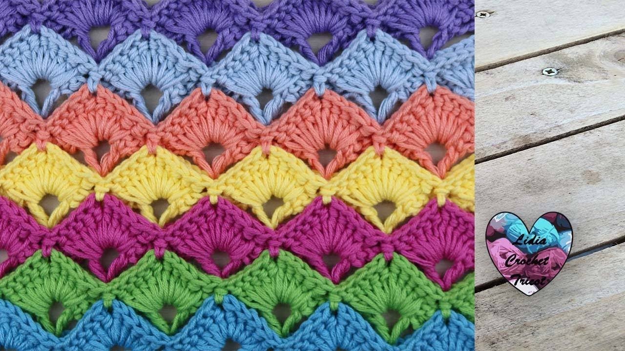 Point éventails en relief colorés Crochet