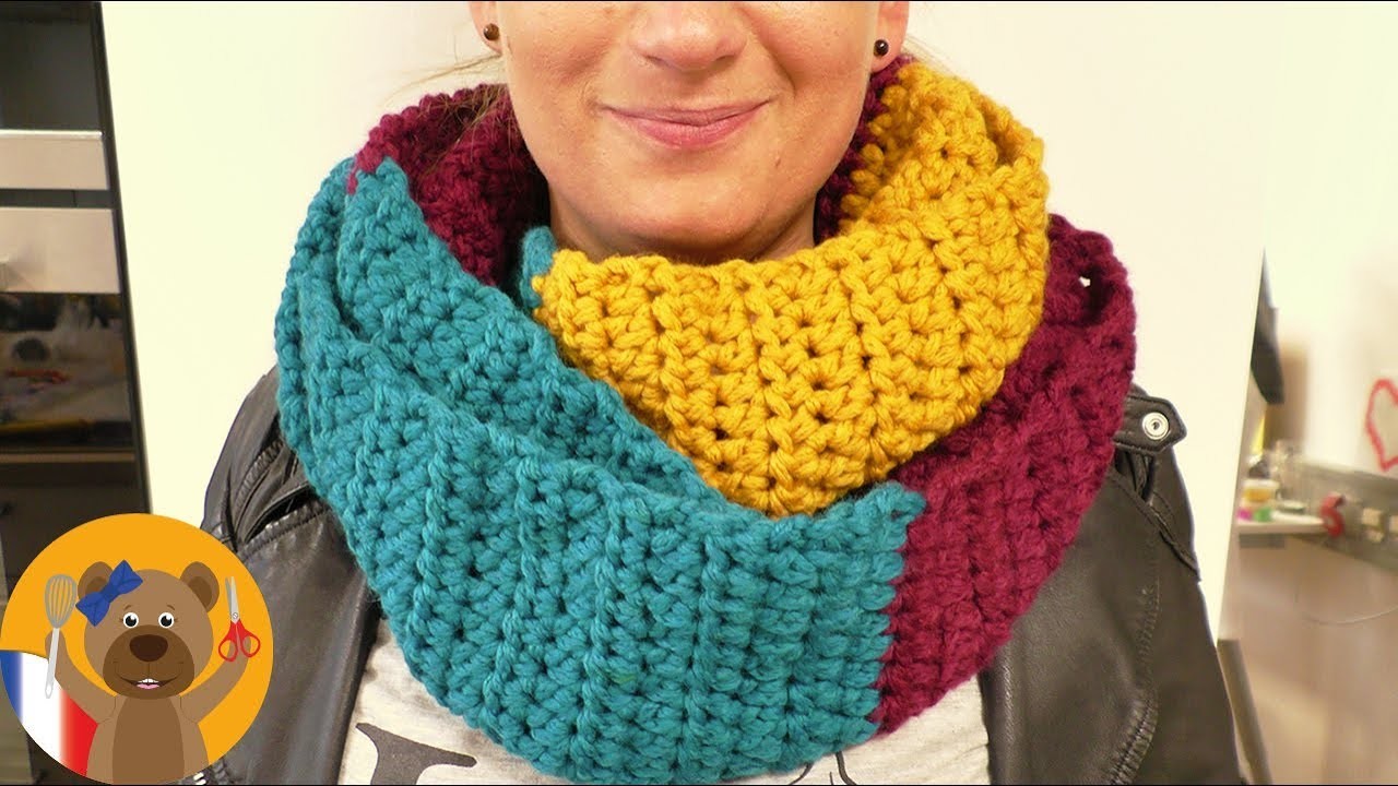 Crochet pour débutants | Echarpe Loop pour l'automne super simple en trois couleurs | Colour 9-