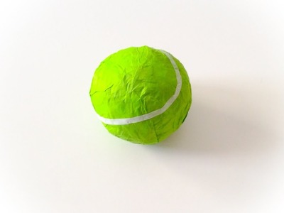 DIY ballon du tennis en papier. DIY paper tennis ball.