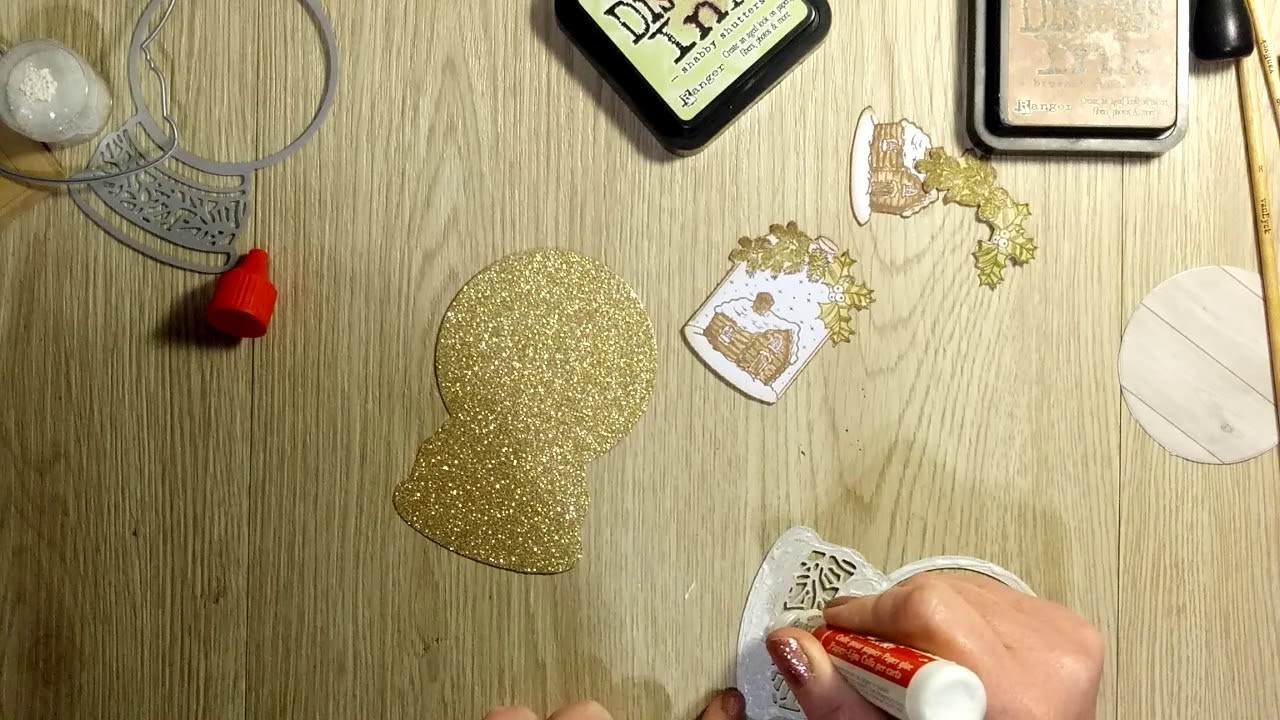 Boule de Noël et nouveau tampons bisous ???? ???? ???? ????