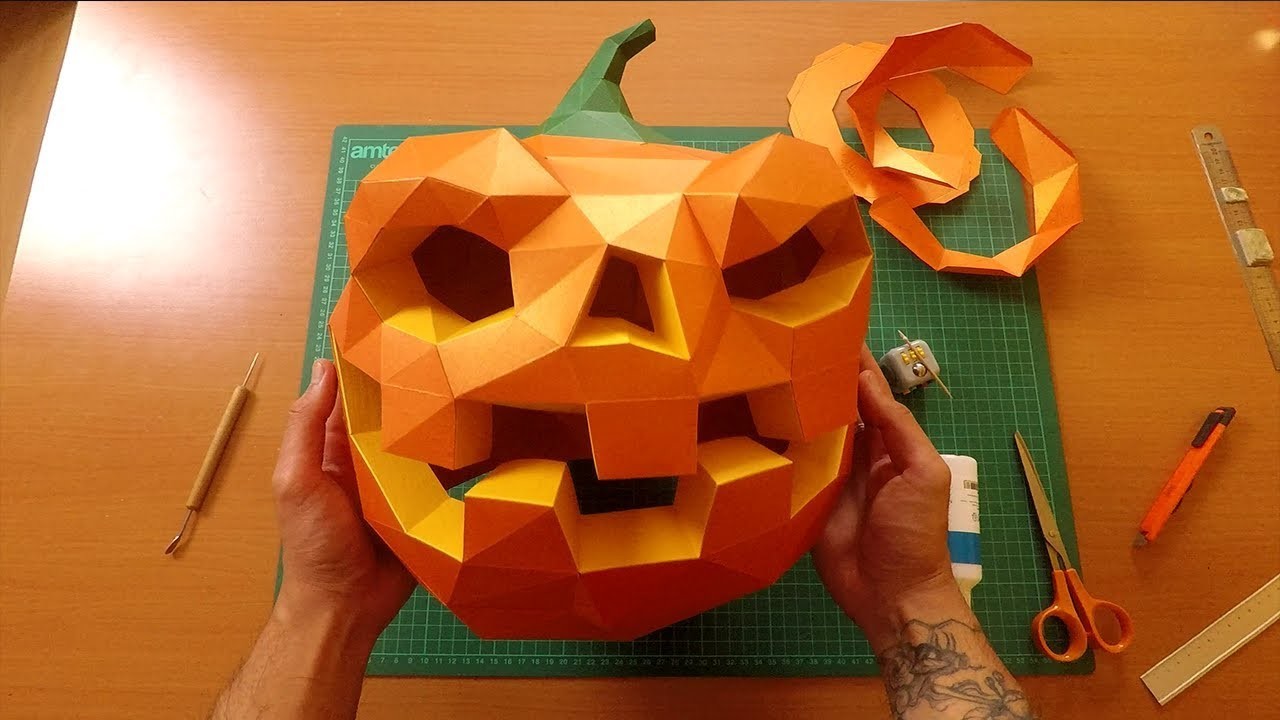 Halloween Papercraft Citrouille- Fabrique ton masque en Papier pour Halloween ! Tutoriel !