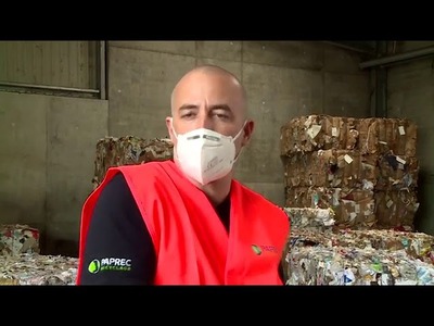 Les entreprises de recyclage craignent de voir des masques jetables dans leurs sacs