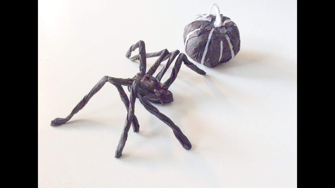Paper craft spider. DIY araignée en papier.