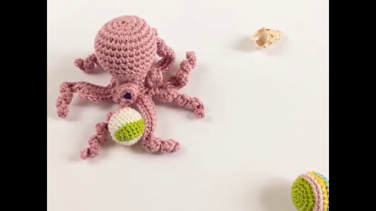 Video Stop Motion Animation Poulpe Miniature au Crochet